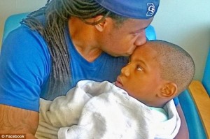 Adrian Peterson Son, Bears, cancer, sports