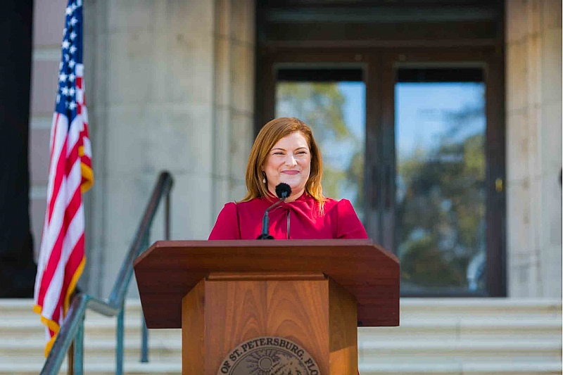 City Council Chair Brandi Gabbard made remarks on behalf of the city council and introduced Mayor Welch to the large crowd of people gathered at City Hall.