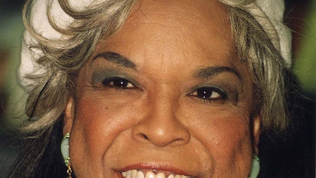 800px-Della_Reese_1998.png