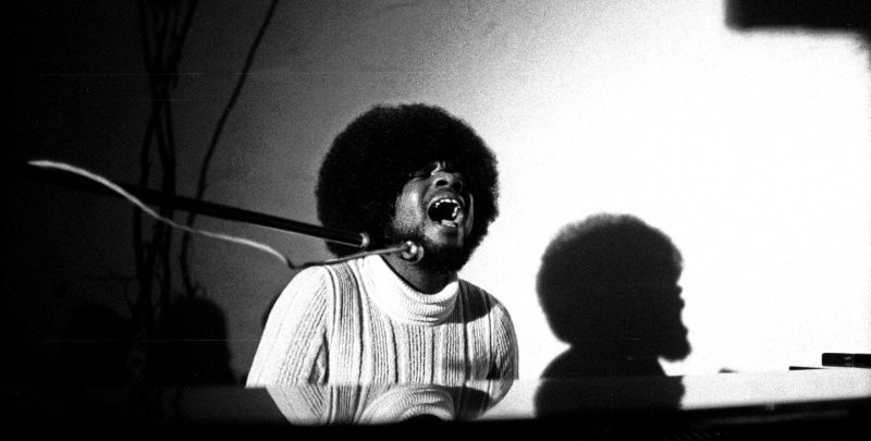 Billy_Preston_perforning_in_1971.png