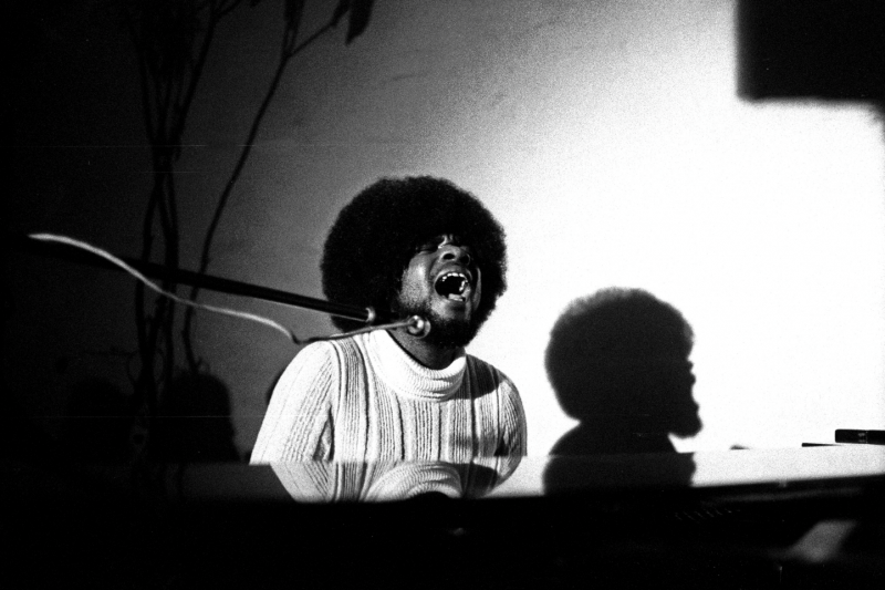 Billy_Preston_perforning_in_1971.png