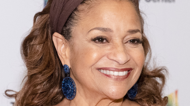 Debbie_Allen_2021_Kennedy_Center_Honors_cropped.png