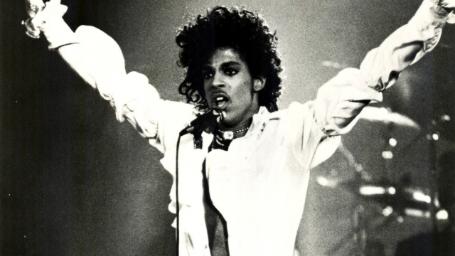 Prince_1984_publicity_photo.png