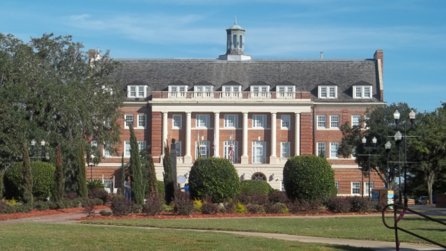 Tallahassee_FL_FAMU_Lee_Hall01.png
