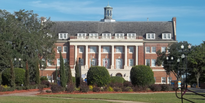 Tallahassee_FL_FAMU_Lee_Hall01.png