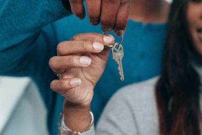 pexels-kindelmedia-7579192-e1784076578444.jpg
